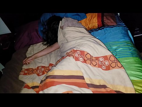 ❤️ Stepson berači svojo mlado mačeho, medtem ko ona spi. ❤️❌ Porn video pri nas sl.verhentai.ru ﹏